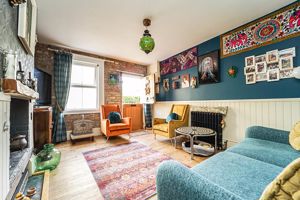Sitting Room- click for photo gallery